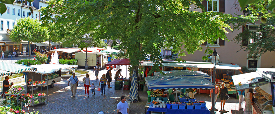 Wochenmarkt am Augustaplatz