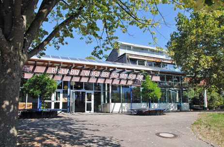 Eingang Richard-Wagner-Gymnasium