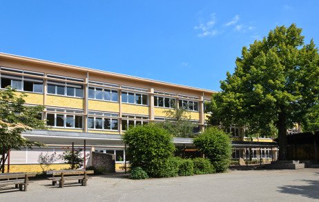 Außenansicht der Realschule Baden-Baden