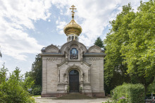 Die Russisch-orthodoxe Kirche.