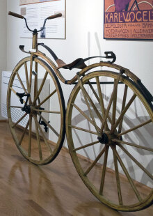 Historisches Fahrrad, sog. Michauline, um 1865.