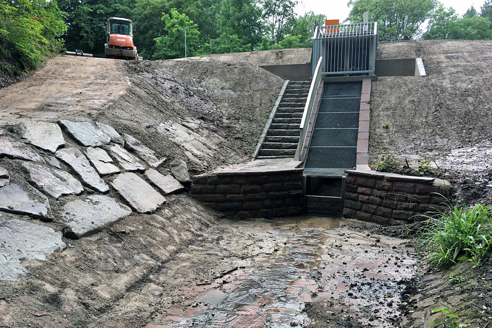 Hochwasserrückhaltebeckens Benzenwinkel.