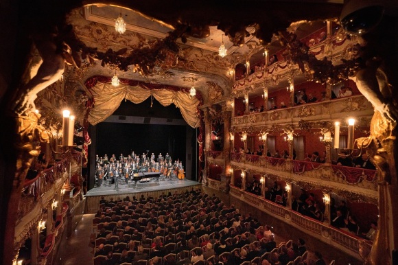 Eine Aufnahme des Konzertsaals in München. 