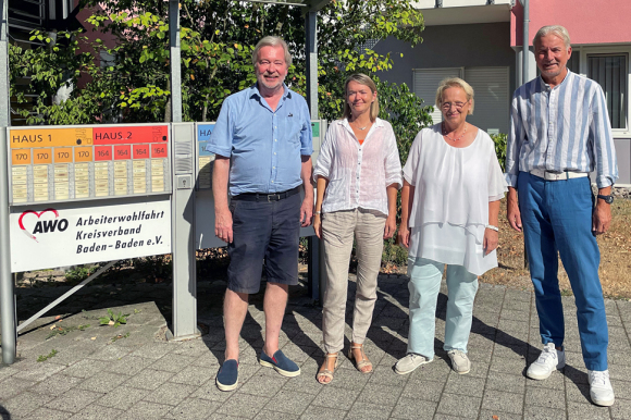 Joachim Knöpfel, Eva Pfistner und Nicolette Kressel (von links) informierten OB Dietmar Späth über die vielfältigen Aufgaben der AWO.