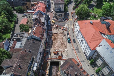 Luftaufnahme des Hindenburgplatzes zu Beginn der Maßnahme.