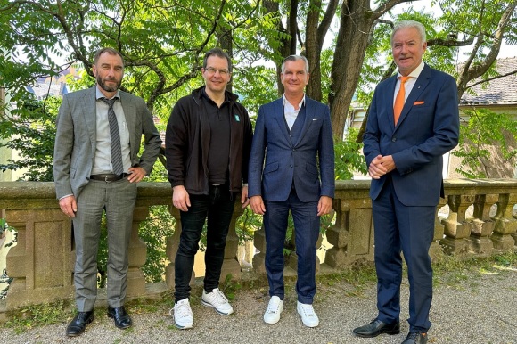 Oberbürgermeister Dietmar Späth, Matthias Hirsch, Sascha Wachaczewsky und Martin Lautenschlager haben über neue Ideen für die Innenstadtentwicklung gesprochen (von rechts). 