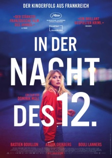 Plakat zum Film "In der Nacht des 12.". Es zeigt eine junge Frau mit roter Jacke.