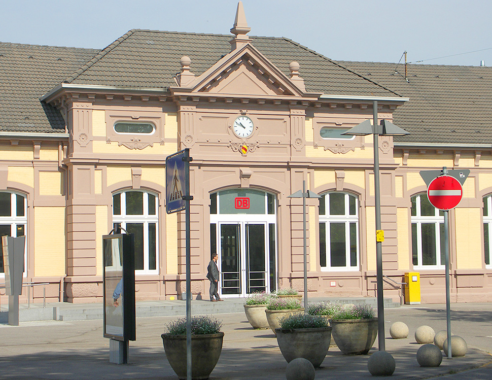 Bahnhof Baden-Baden Parken Bahnhof Baden-Baden Parken