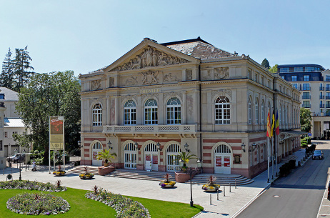 Gebäude Theater