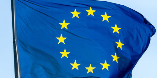 Europaflagge am Fahnenmast