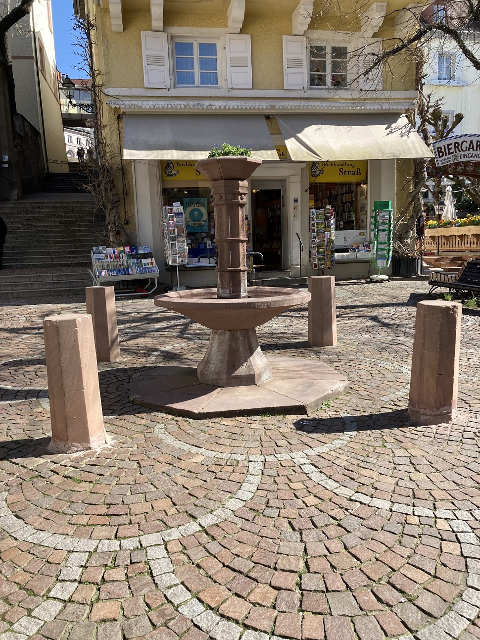 Brunnen vor dem Rathaus