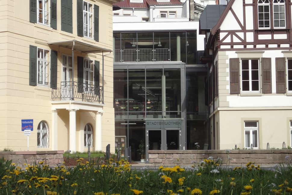 Stadtbibliothek Eingang