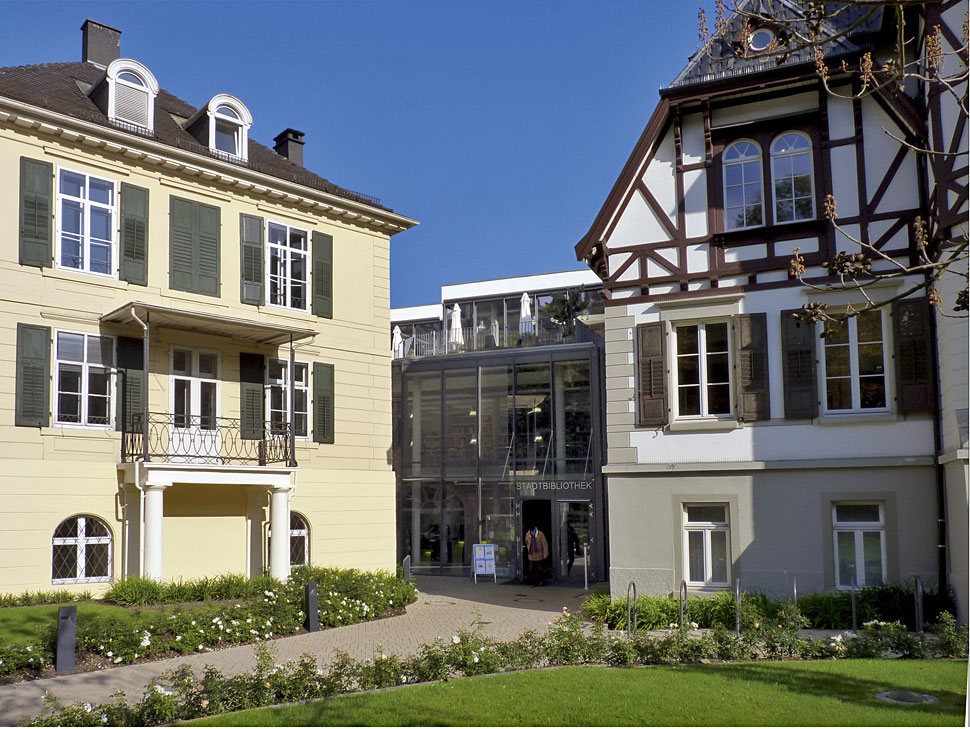 Eingangsbereich der Stadtbibliothek